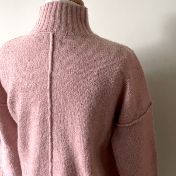 ONLY Turtleneck Sweater in Blush Pink, Size S - Picture 11 of 12